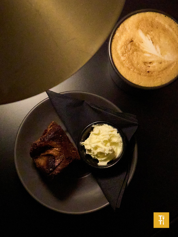 Overview of table in Café